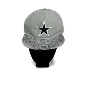 WUKE Dallas Cowboys Bandana Print Snapback Cotton Hat Cap Embroidered Star Gray